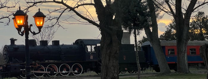 Trakya Üniversitesi Güzel Sanatlar Fakültesi is one of Posti che sono piaciuti a Burak.