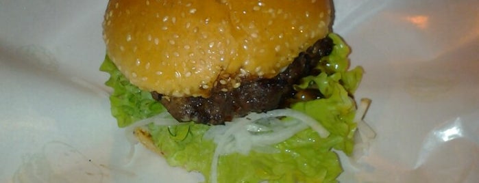 Burger Bakar Tanah Merah is one of @Tanah Merah, Kelantan.