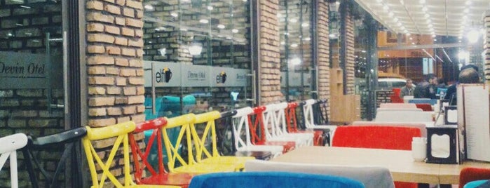 CAMELOT PLUS CAFE is one of สถานที่ที่ Dilek ถูกใจ.