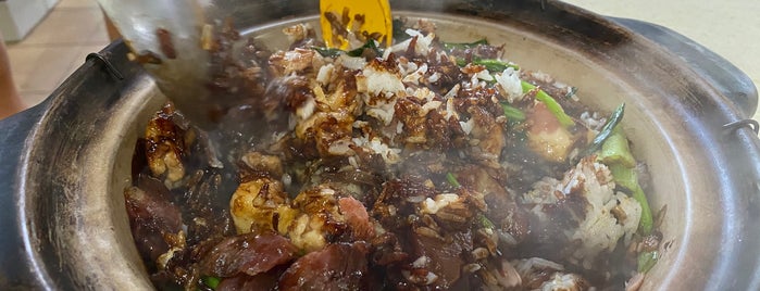 口口香  砂煲饭 Claypot Rice 迷你小火锅 is one of Food.
