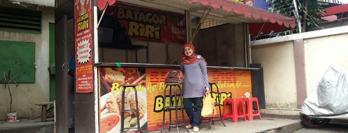 Batagor Riri is one of Bandung.