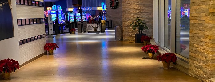 Isle Casino Hotel Bettendorf is one of Aさんのお気に入りスポット.