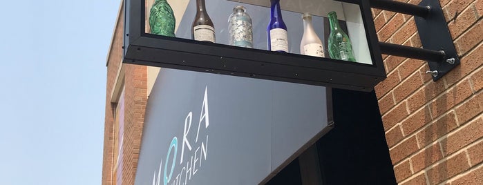 MORA Asian Kitchen is one of Tunisiaさんのお気に入りスポット.