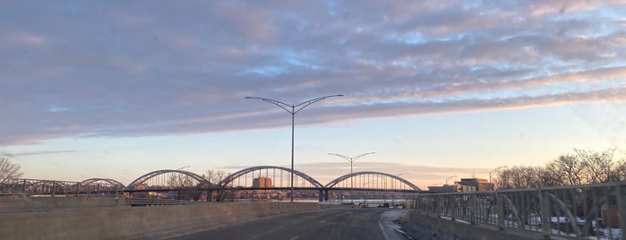 Centennial Bridge is one of QC.