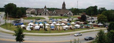 Snellville Farmers' Market is one of Atlanta Area Farmers Markets.