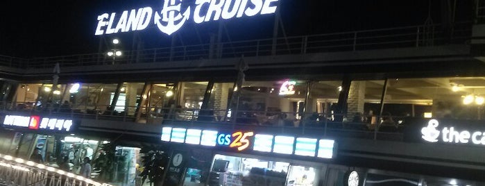 이랜드크루즈 (ELAND Cruise) is one of Seoul.