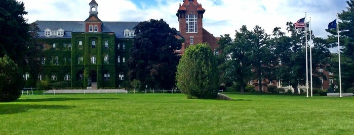 Alumni Hall is one of Student Housing.