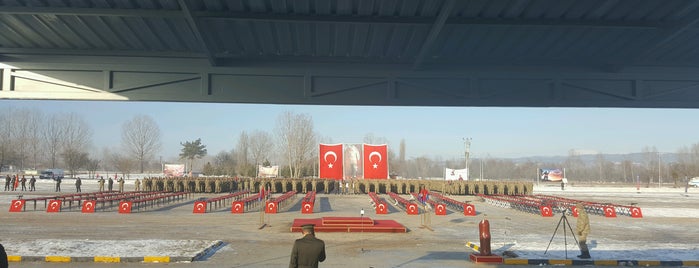5. Jandarma Eğitim Alay Komutanlığı is one of check inler.
