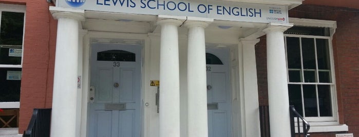 Lewis School Of English is one of Locais curtidos por Yener.