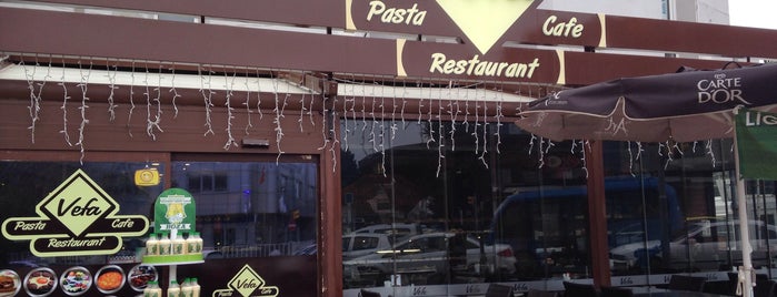 Vefa Pasta&Cafe&Restaurant is one of Tempat yang Disukai Ebru.