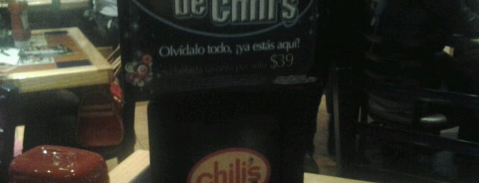 Chili's Grill & Bar is one of Lugares favoritos de Victor.