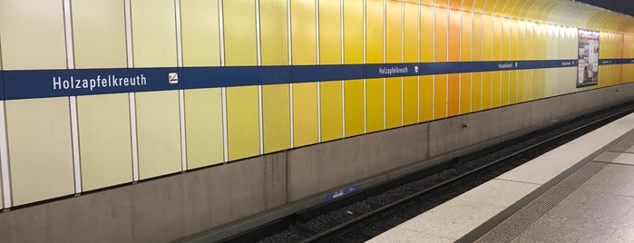 U Holzapfelkreuth is one of U-Bahnhöfe München.