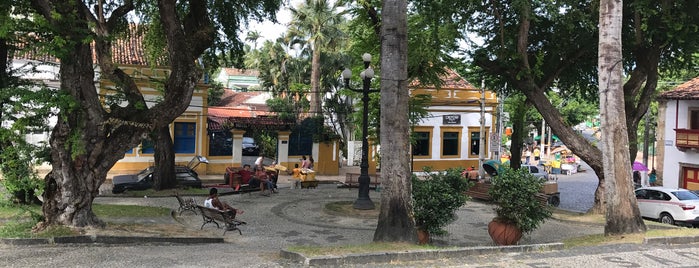 Praça de São Pedro is one of lista.
