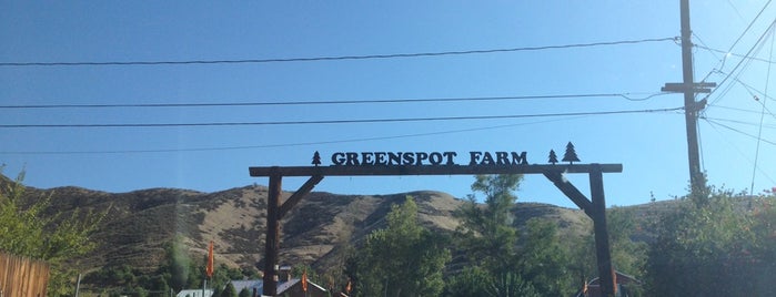 Greenspot Farms is one of Locais curtidos por Ashlee.