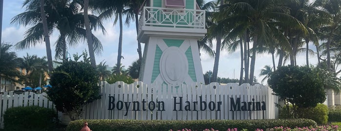 Boynton Harbor Marina is one of ⚓️Florida Waterways⚓️.