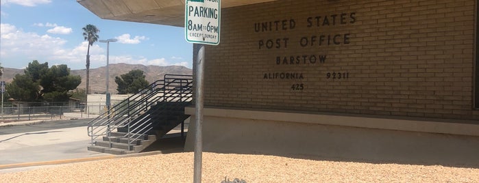US Post Office is one of Tempat yang Disimpan David.