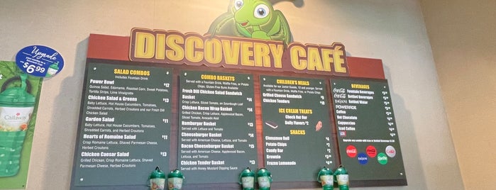 Discovery Cafe is one of Columbus Places.