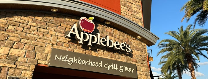 Applebee's Grill + Bar is one of Orlando Late Night.