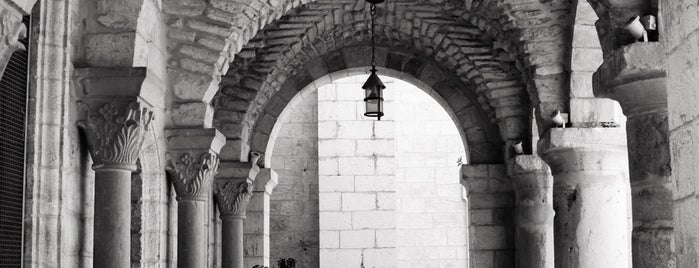 The Cana Catholic Wedding Church is one of Lugares favoritos de Leo.