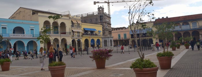 Plaza Vieja is one of Leo : понравившиеся места.