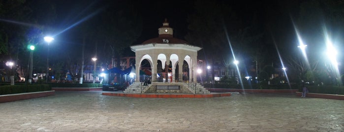 Kiosco is one of Leo'nun Beğendiği Mekanlar.