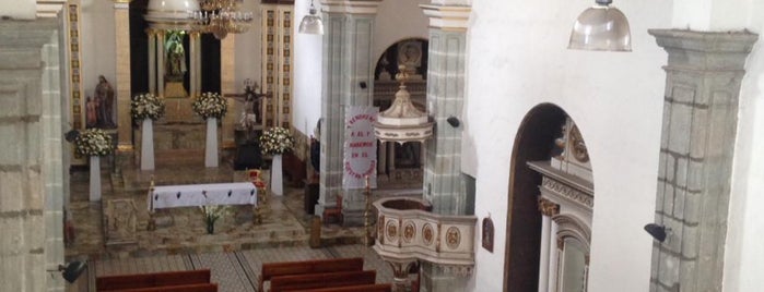 Iglesia del Carmen Alto is one of Leo'nun Beğendiği Mekanlar.