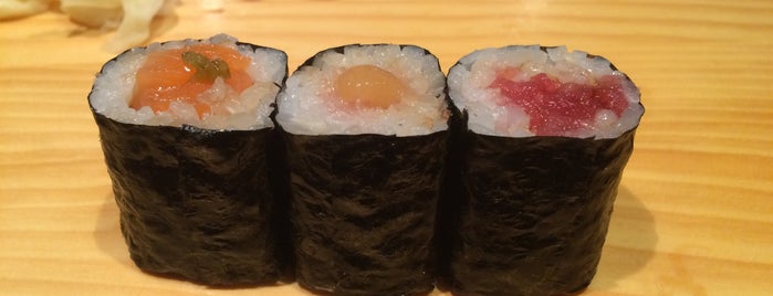 Tanoshi Sushi is one of Feed me while I'm bored.
