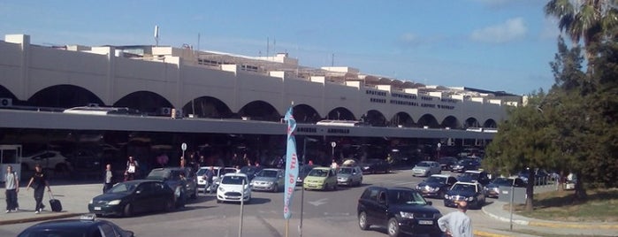 Flughafen Rhodos „Diagoras“ (RHO) is one of Greece. Rhodes.
