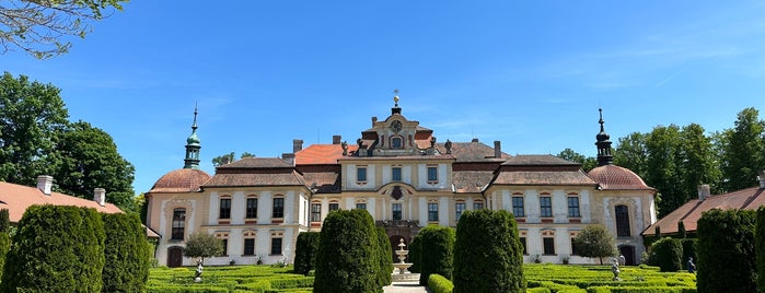 Zámek Jemniště is one of Středočeský kraj.