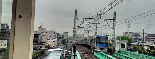 Kita-ayase Station (C20) is one of 終着駅.