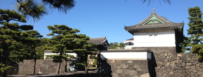 Kikyomon Gate is one of สถานที่ที่บันทึกไว้ของ Nat.