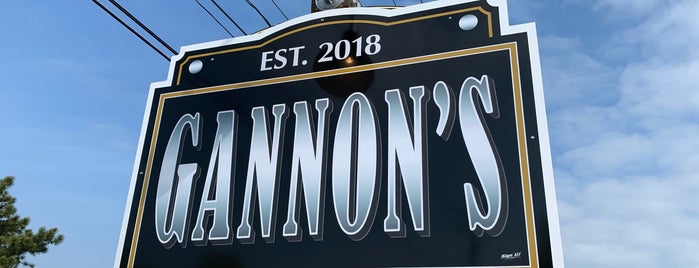 Gannon's Tavern is one of Andrew : понравившиеся места.