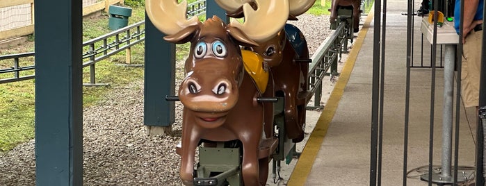 Moose on the Loose is one of Darien Lake Theme Park.