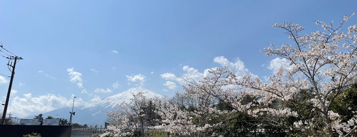 Michi no Eki Subashiri is one of 道の駅.