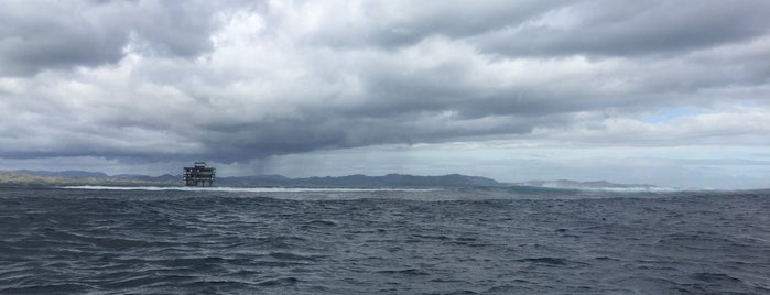 Cloudbreak is one of Fiji.