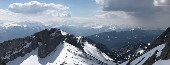 Pilatus Panoramagrill is one of سويسرا.