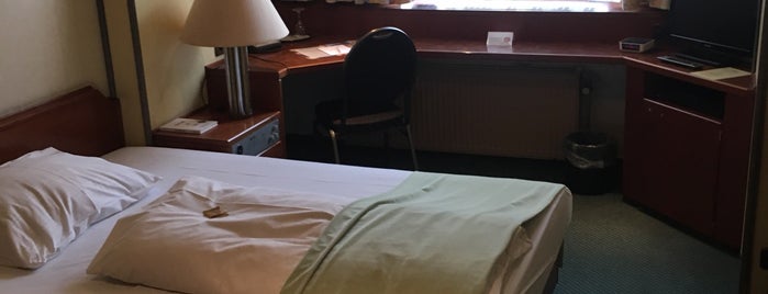 Best Living Hotel AROTEL is one of Nürnberg, Deutschland (Nuremberg, Germany).
