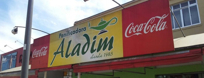Panificadora e Confeitaria Aladim is one of Orte, die Fernanda gefallen.