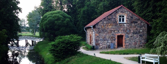 Музей-усадьба «Михайловское» is one of Alexander’s Liked Places.