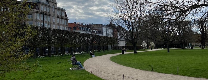 Kongens Have is one of Kbh.