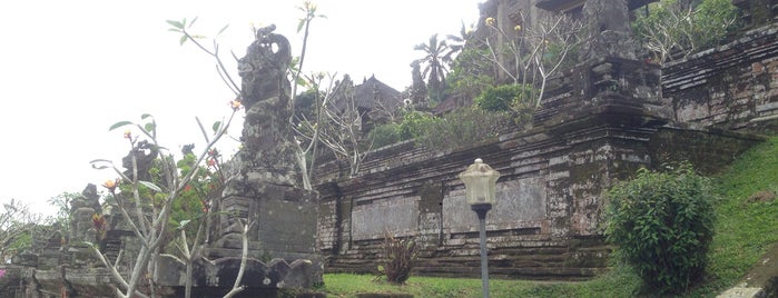 Pura Kehen is one of สถานที่ที่ Gianluca ถูกใจ.