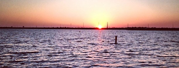 Lake Pflugerville is one of Susieさんのお気に入りスポット.