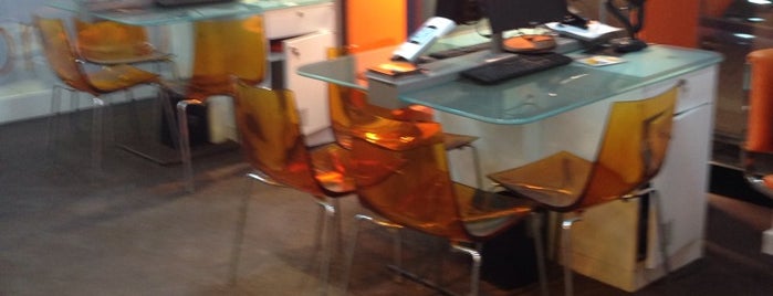 Boutique Orange Gabes is one of Boutiques Orange.