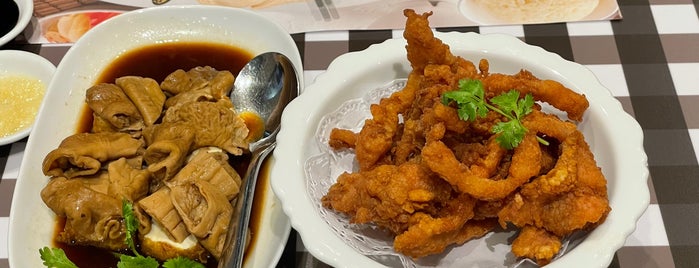 Boon Tong Kee is one of Bangkok food.