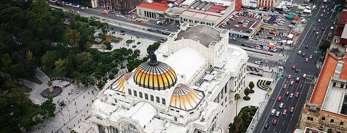 Torre Latinoamericana is one of Fernando : понравившиеся места.