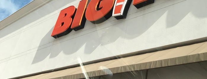 Big Lots is one of Miriam’s Liked Places.