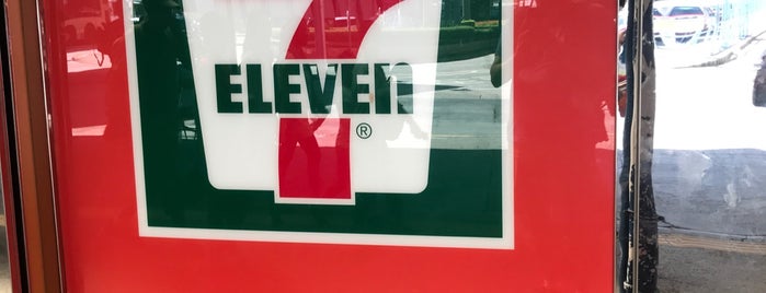 7-Eleven is one of Gianluca : понравившиеся места.