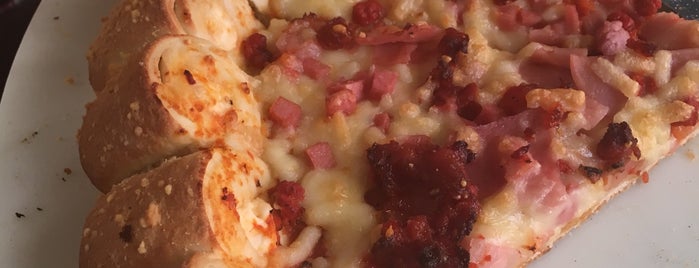 Pizzería "Pizza Y Corre" is one of tab hoy.