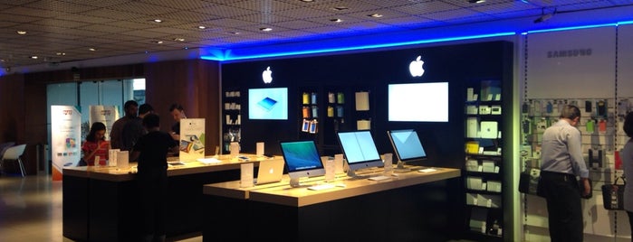 Apple Shop is one of Lieux qui ont plu à Paty.