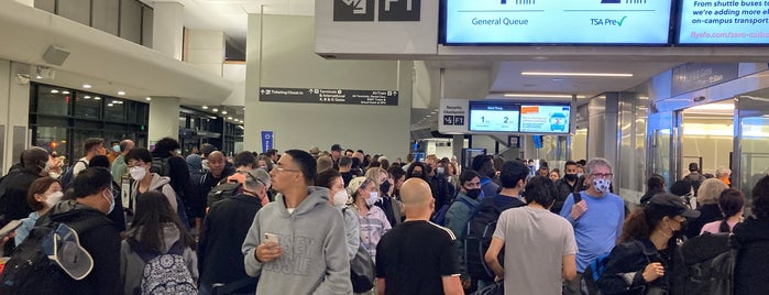 TSA Security Checkpoint is one of David : понравившиеся места.